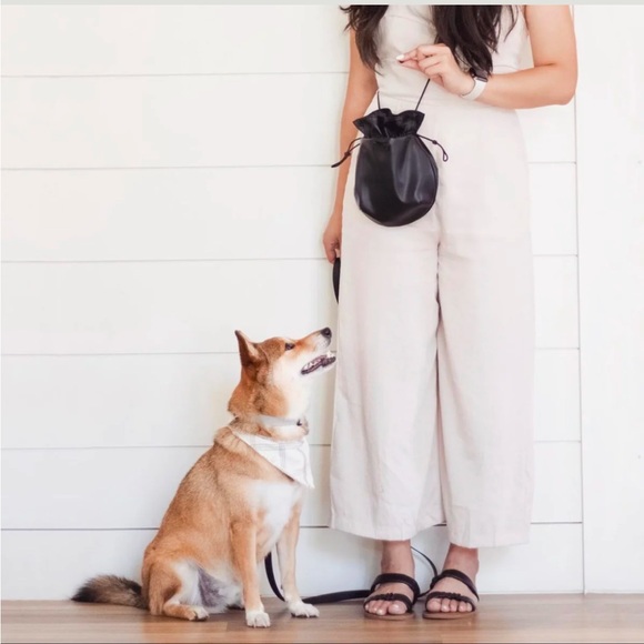 *SOLD* Lambwolf Collective MARSU
PETITE SLING POUCH - Picture 2 of 6